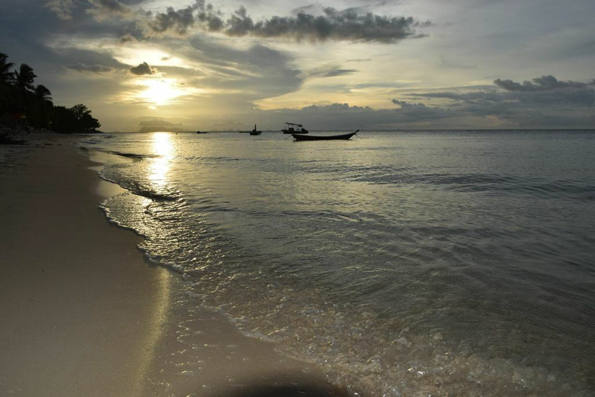 Bangpo Resort Ban Bang Po Exteriér fotografie